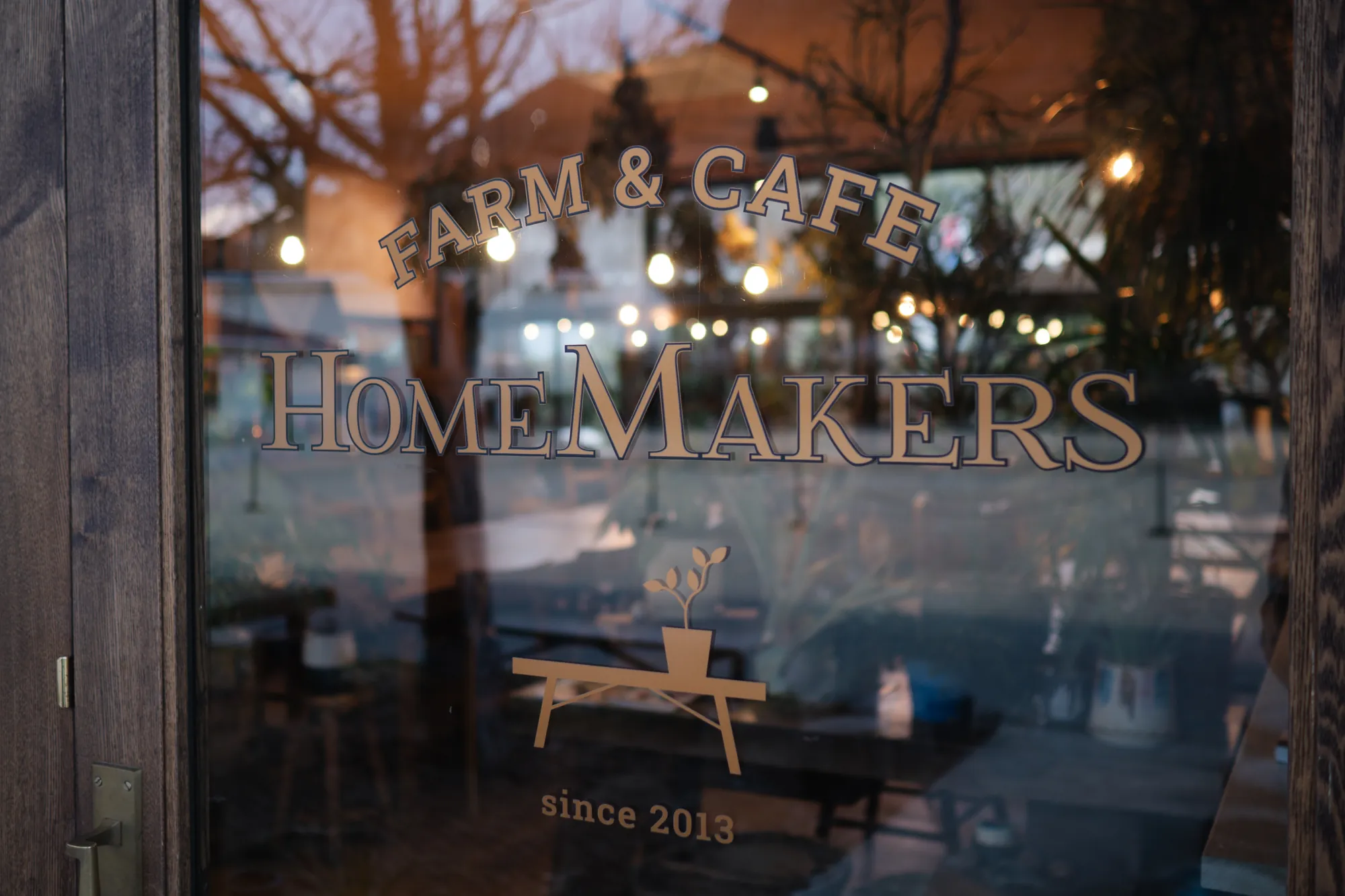 HOMEMAKERS Cafe